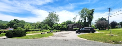 40 Park Lane Rd, New Milford, CT 06776 - photo 2