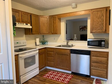 131 Georgetowne Ct, Stephens City, VA 22655 - photo 2