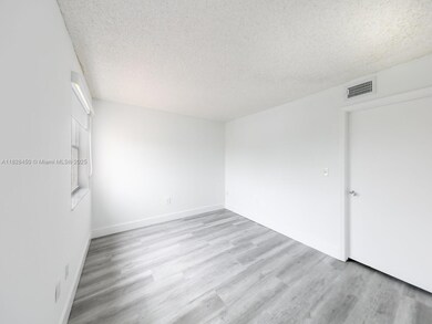 670 NW 85th Place unit 11201, Miami, FL 33126 - photo 5