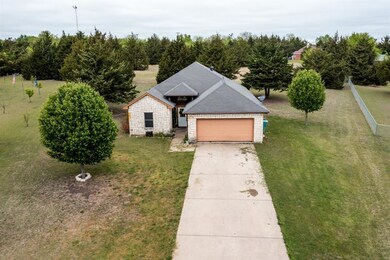 2705 Cedar Park, Sherman, TX 75090 - photo 2