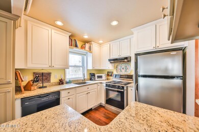 Kitchen 1