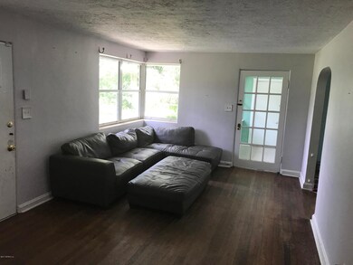 7036 Silver Lake Terrace, Jacksonville, FL 32216 - photo 3