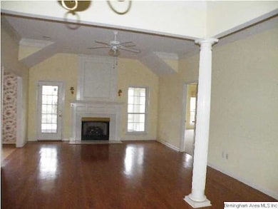 4601 Fairfax Ct, Birmingham, AL 35235 - photo 2