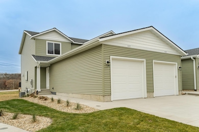 1117 Century Village Ln NE, Rochester, MN 55906 - photo 4