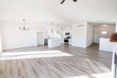 1708 Kyle Ln, Beloit, WI 53511 - photo 6