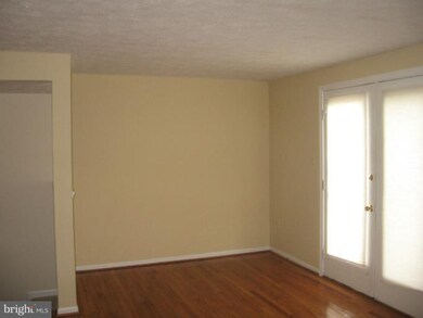 2557 Log Mill Ct unit 4, Crofton, MD 21114 - photo 6