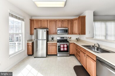 25372 Radke Terrace, Chantilly, VA 20152 - photo 7