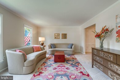 13369 Scotsmore Way, Herndon, VA 20171 - photo 7