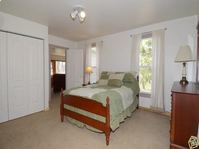 n 8780 Sandy Hook Rd, Brooklyn, WI 53521 - photo 6