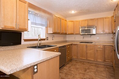 3722 Pristine Ave unit 71, Kalamazoo, MI 49048 - photo 2