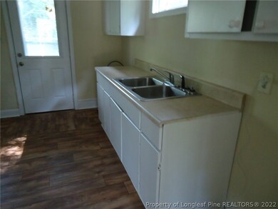 416 Durant Dr, Fayetteville, NC 28304 - photo 5