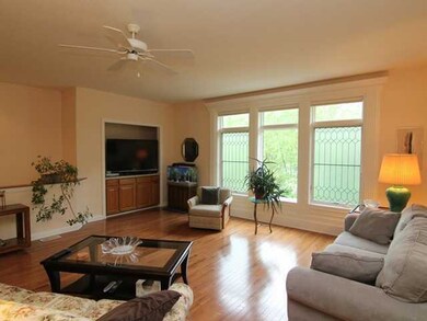 5973 McNaughten Grove Ln, Columbus, OH 43213 - photo 3