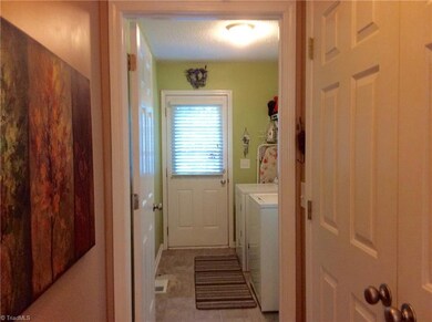 1857 Saddlewood Ct, Asheboro, NC 27203 - photo 7