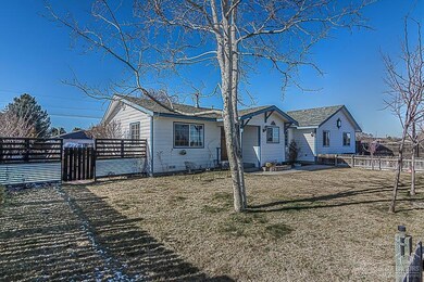 1613 SW 15th St, Redmond, OR 97756 - photo 2