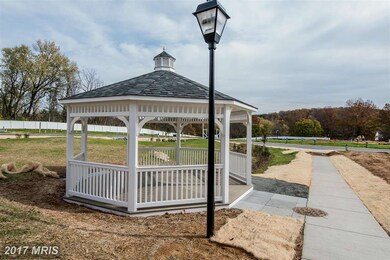 12809 Longford Glen Dr, Germantown, MD 20874 - photo 6