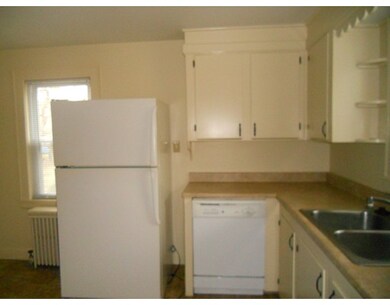 60 Mount Pleasant St, Milford, MA 01757 - photo 6