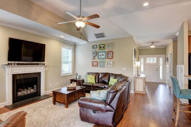 1004 Lieutenant Congleton Rd-large-007-2