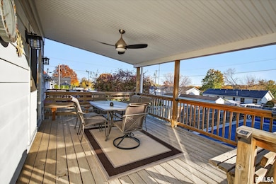 1123 27th Ave N, Clinton, IA 52732 - photo 3