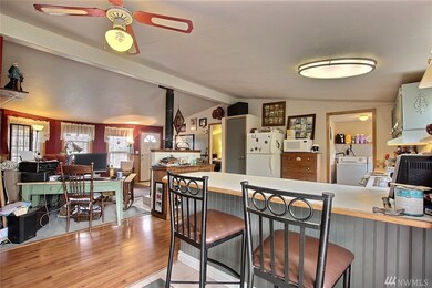 107 Erickson Ln SW, Orting, WA 98360 - photo 5