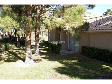 8531 Heather Downs Dr, Las Vegas, NV 89113 - photo 3