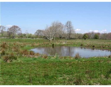 286 W Main Rd, Little Compton, RI 02837 - photo 4