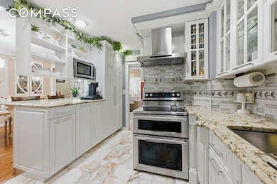 150-22 114th Rd, Jamaica, NY 11434 - photo 2