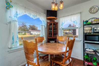 29 W Morton St, Walla Walla, WA 99362 - photo 6