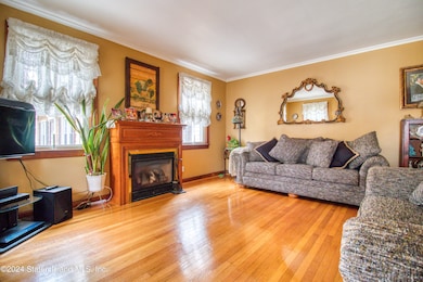 238 Burbank Ave, Staten Island, NY 10306 - photo 5