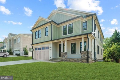 407 Orleans Cir SW, Vienna, VA 22180 - photo 2