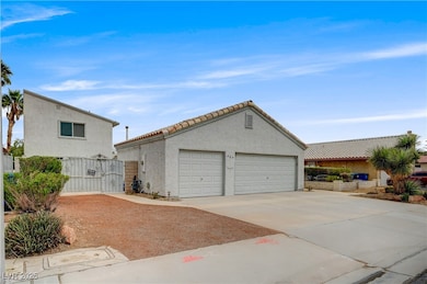 809 Upland Blvd, Las Vegas, NV 89107 - photo 3