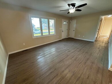 426 Millside Ct, Ossian, IN 46777 - photo 3