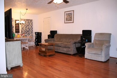 321 Wellham Ave, Glen Burnie, MD 21061 - photo 5