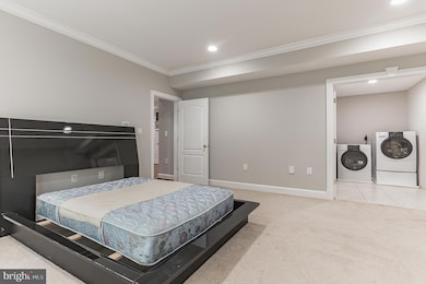 6529 Fairlawn Dr unit B, McLean, VA 22101 - photo 4