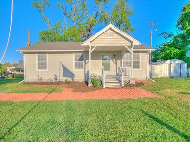 217 S Oak St, Guthrie, OK 73044 - photo 3