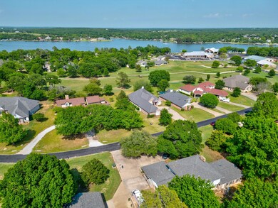 113 Modoc Trail, Gainesville, TX 76240 - photo 2