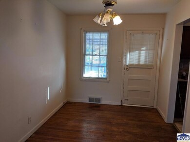 126 S 24th St, Terre Haute, IN 47803 - photo 2