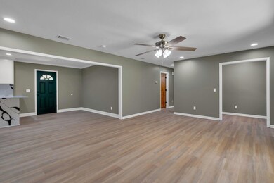 17_82 Powers Dr, Laurel, MS 39443 - 15