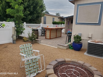 724 N Mesquite Tree Dr, Dewey-Humboldt, AZ 86327 - photo 3