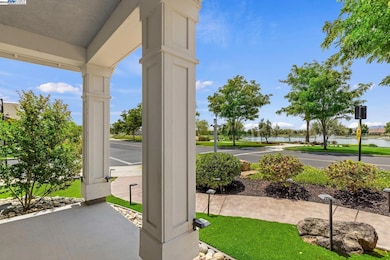 9901 Pyramid Way, Discovery Bay, CA 94505 - photo 5