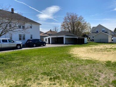 43-45 Pine St, Ludlow, MA 01056 - photo 2