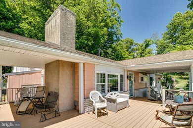 1031 Hilltop Rd, Boyertown, PA 19512 - photo 6