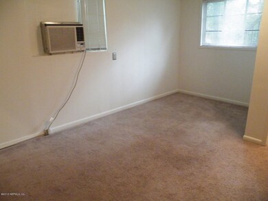 4837-2 Sunderland Rd unit 2, Jacksonville, FL 32210 - photo 5