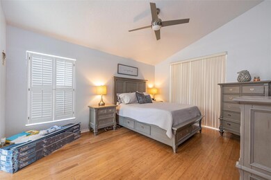 1509 Ledgestone Dr, Brandon, FL 33511 - photo 4