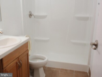 1541 Harford Square Dr, Edgewood, MD 21040 - photo 7