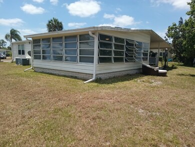 8775 20th St unit 353, Vero Beach, FL 32966 - photo 4
