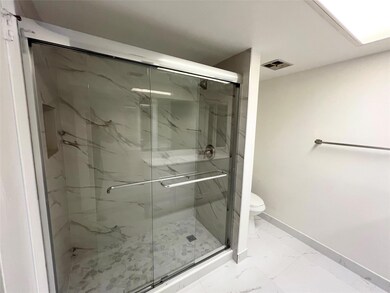 6005 Del Lago Cir unit 102, Sunrise, FL 33313 - photo 7