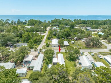 2183 Oak St, Carrabelle, FL 32322 - photo 6