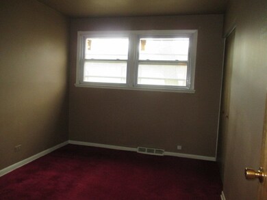 17210 Elm Dr, Hazel Crest, IL 60429 - photo 7