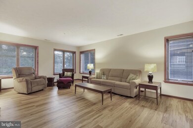 23140 Cobblestone Ln unit 211, California, MD 20619 - photo 3