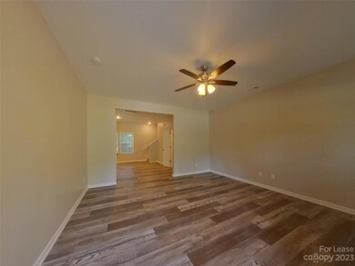 112 Sunwood Ct, Statesville, NC 28625 - photo 3